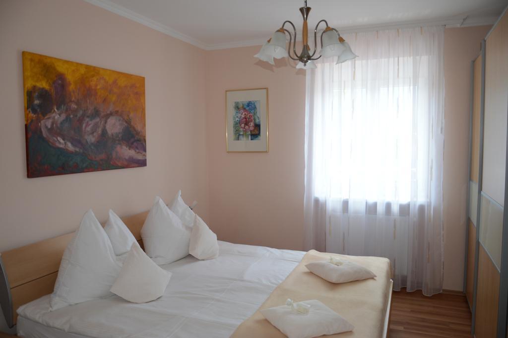 Apartamento Haus Thon Bodensdorf Habitación foto